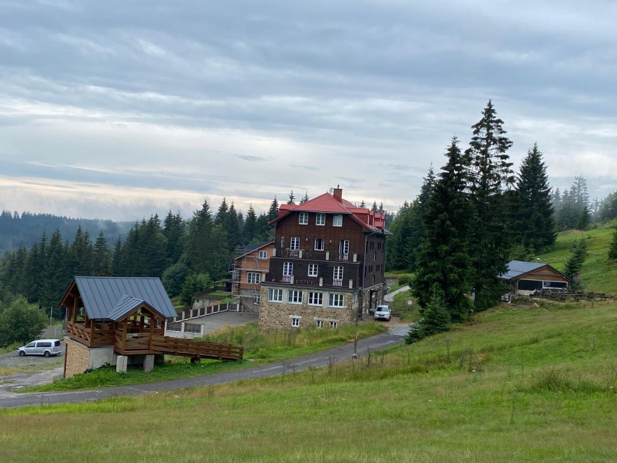 Appartamento Apartmán Meluzína Staré Hamry Esterno foto